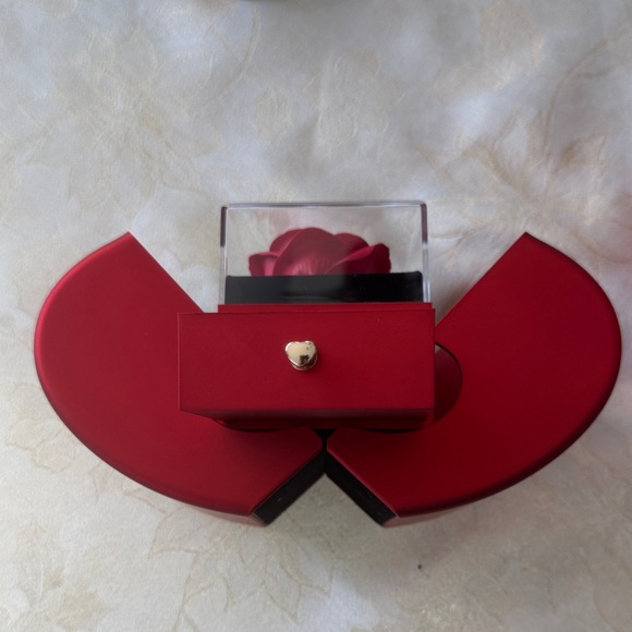 Apple Gift Box - Picture 11 of 15